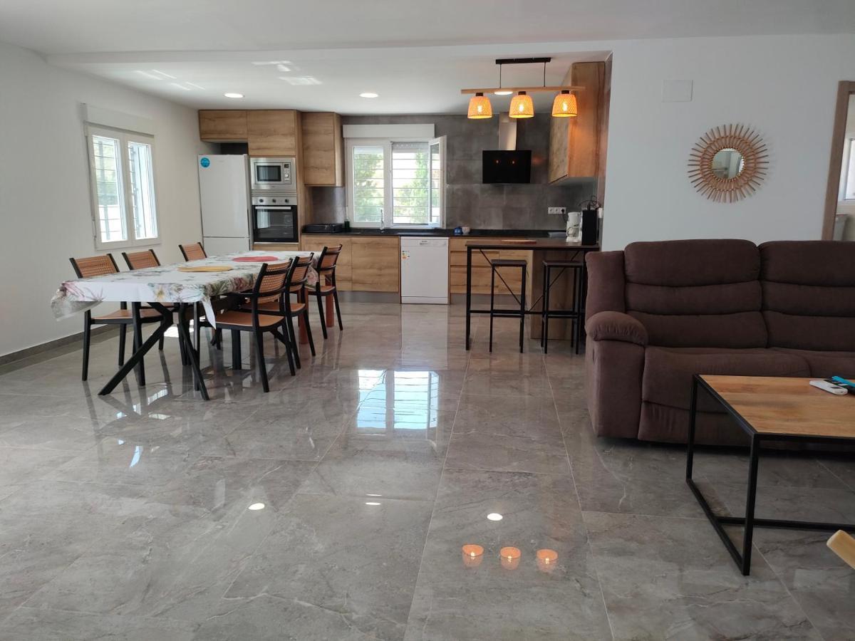Casa Rural Con Piscina Climatizada Y Barbacoa A 10 Km De Alicante Y Playas, 3000 M2 De Terreno Έλτσε Εξωτερικό φωτογραφία